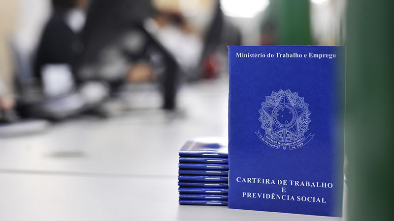 https://www.valor.com.br/legislacao/5789885/creditos-de-pis-e-cofins-na-reforma-trabalhista